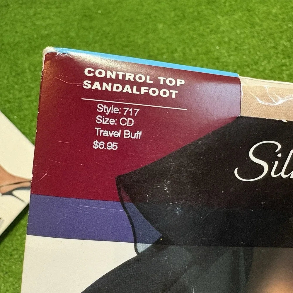 Vtg Hanes Silk Reflections Size CD Travel Buff Silky Sheer Control Top Pantyhose